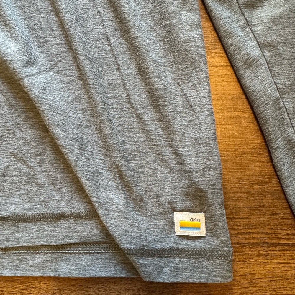 Men’s Vuori long sleeve shirt (size XL, grey/green) - Picture 2 of 3